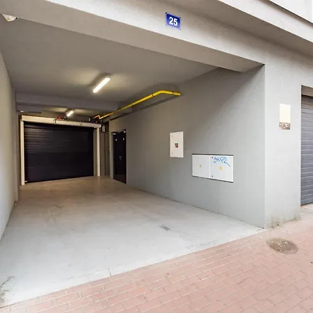 Brand New #31 In Brand New Building With Free Parking In The Center Apartament *