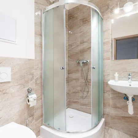 Apartament Brand New #31 In Brand New Building With Free Parking In The Center Praga